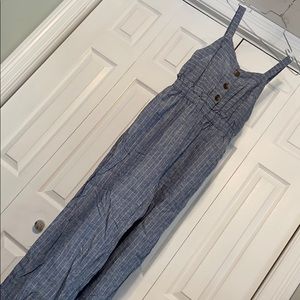 Romeo + Juliet Couture Chambray Wide Leg Jumpsuit!